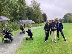 2026 10 13 motregen en parapluus